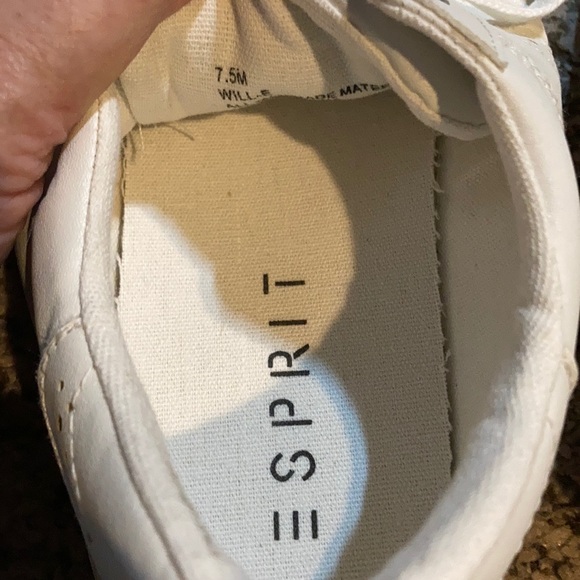 NWT/box. Esprit sneakers - Picture 6 of 10